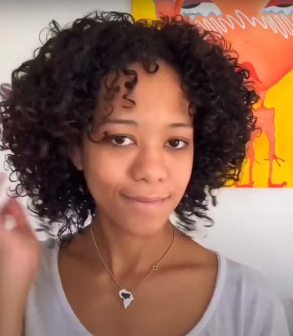 Cute Naturally Curly Hairstyles for Black Women