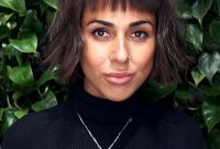 Short French Bob Hairstyles for Women with Bangs