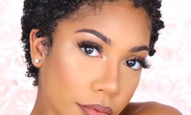 Short Naturally Hairstyles for Black Women