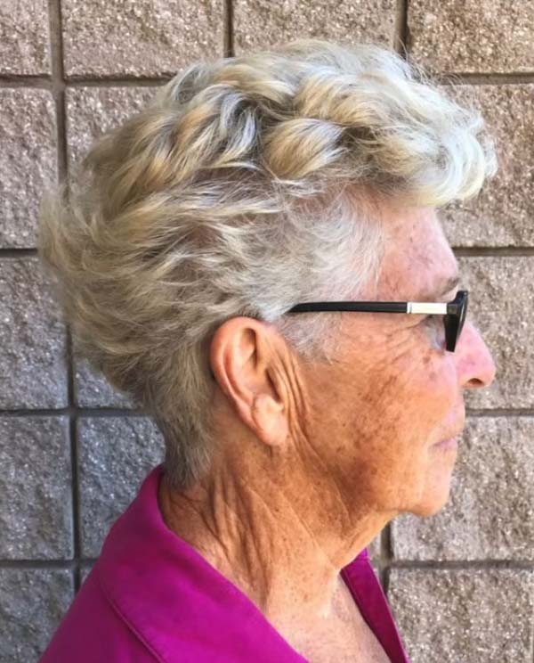 Simple Short Hairstyles For Women Over 50 With Glasses
