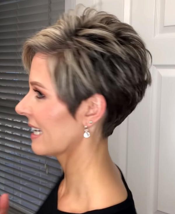 Simple Short Hairstyles For Women Over 50