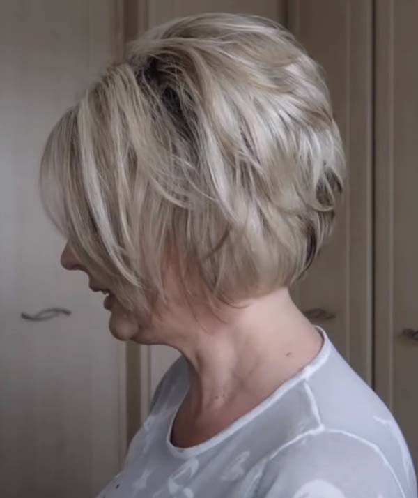 Easy Short Stacked Bob Hairstyles For Women Over 40