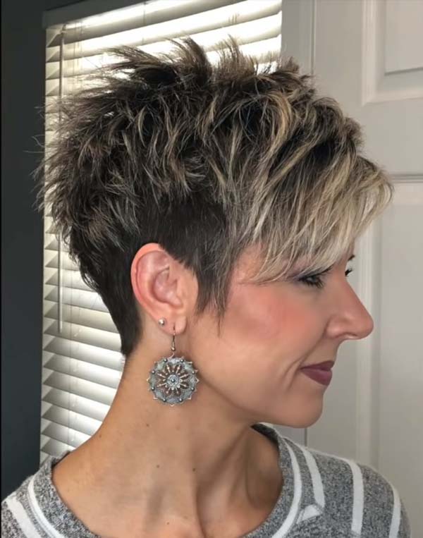 Short Pixie Hairstyles For Mature Women 2021