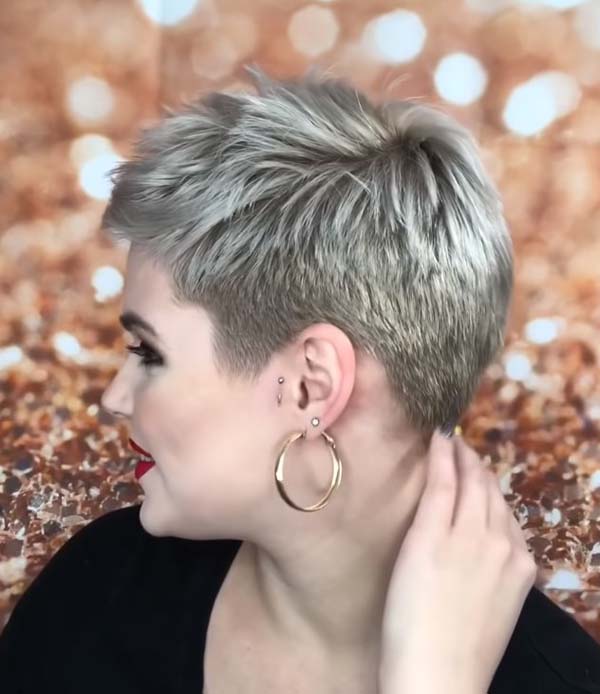 Super Short Hairstyles For Older Women With Side Cut