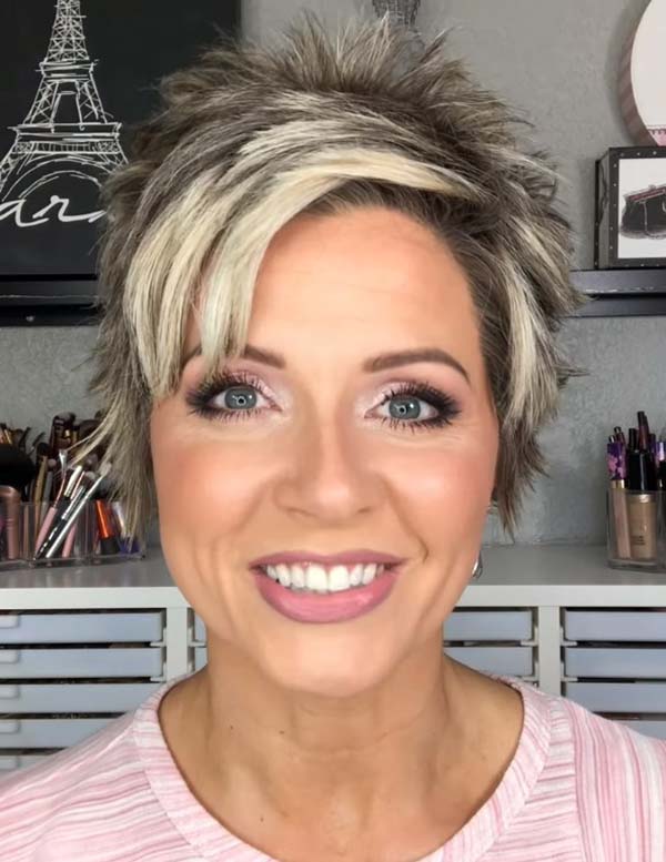 Super Short Pixie Hairstyles For Older Women With Thick Hair